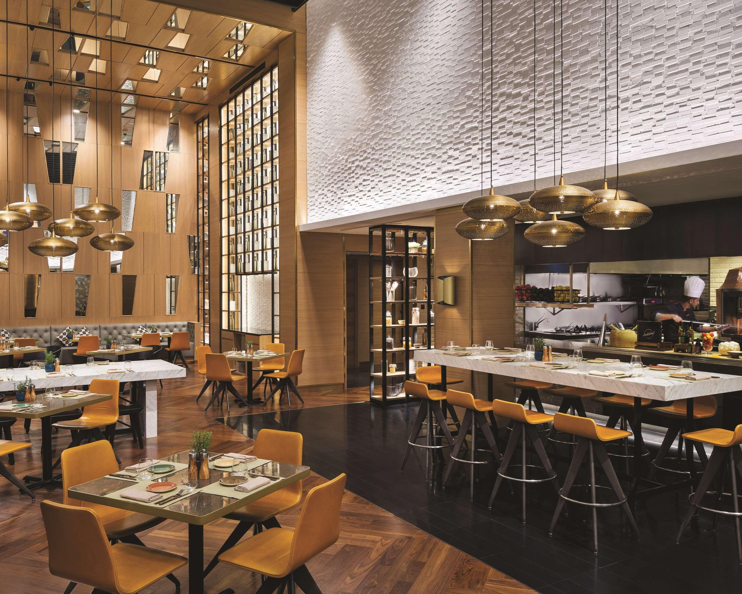 Hyatt Regency Al Kout Mall Kuwait City Exteriér fotografie The Kitchen