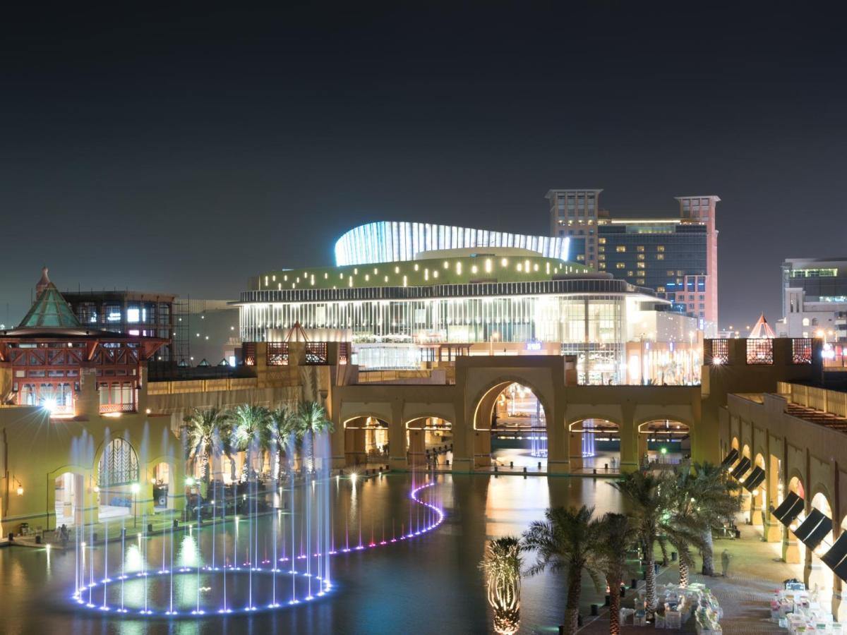 Hyatt Regency Al Kout Mall Kuwait City Exteriér fotografie The Dubai Convention Centre